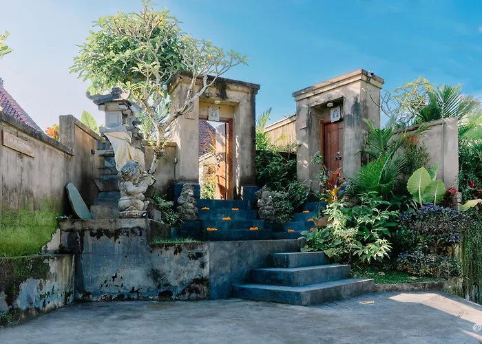 Lauh Sedana House