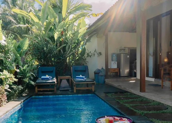 Lauh Sedana House Villa *